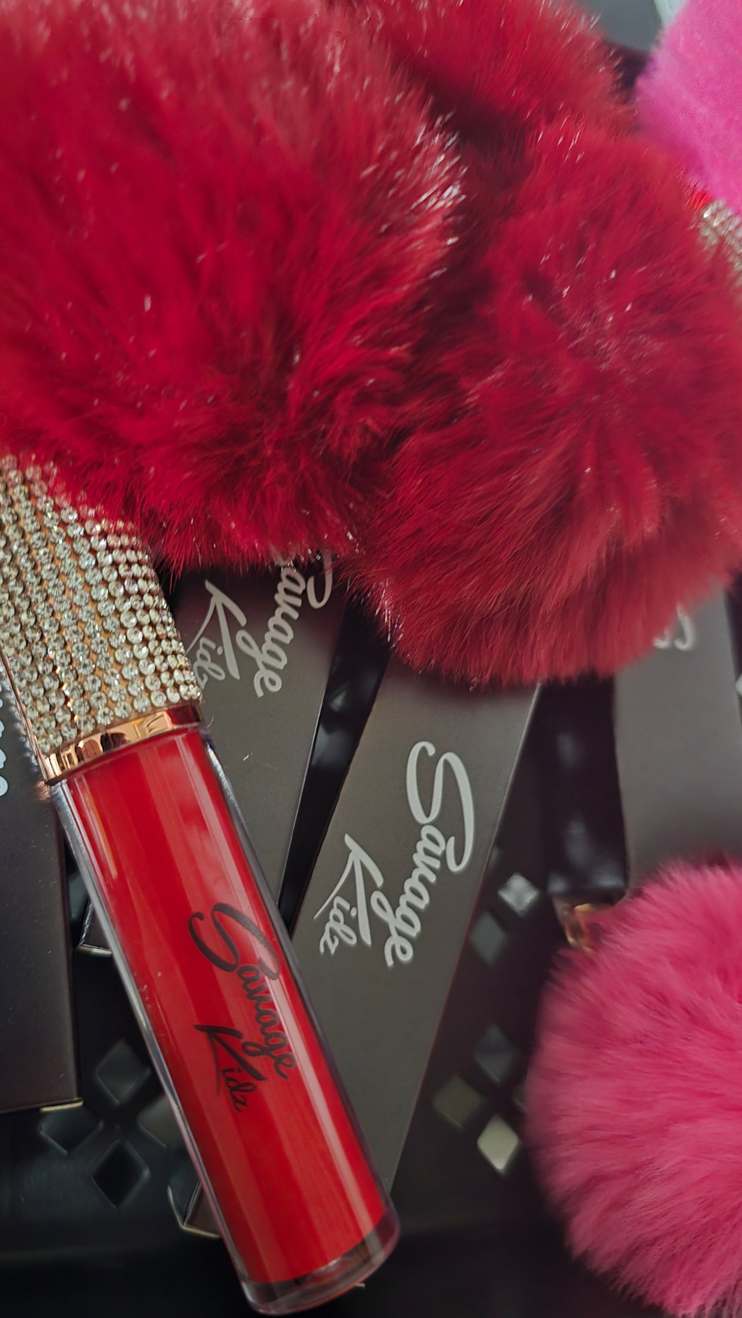 Red Gloss Fluffy Link